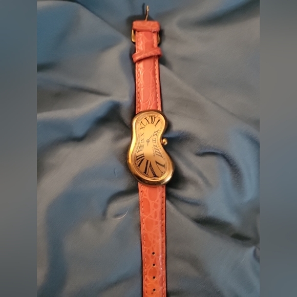 💯% AUTHENTIC SALVADORE DALI MELTING SOFT WATCH VINTAGE NEVER WORN HTF - Picture 5 of 12